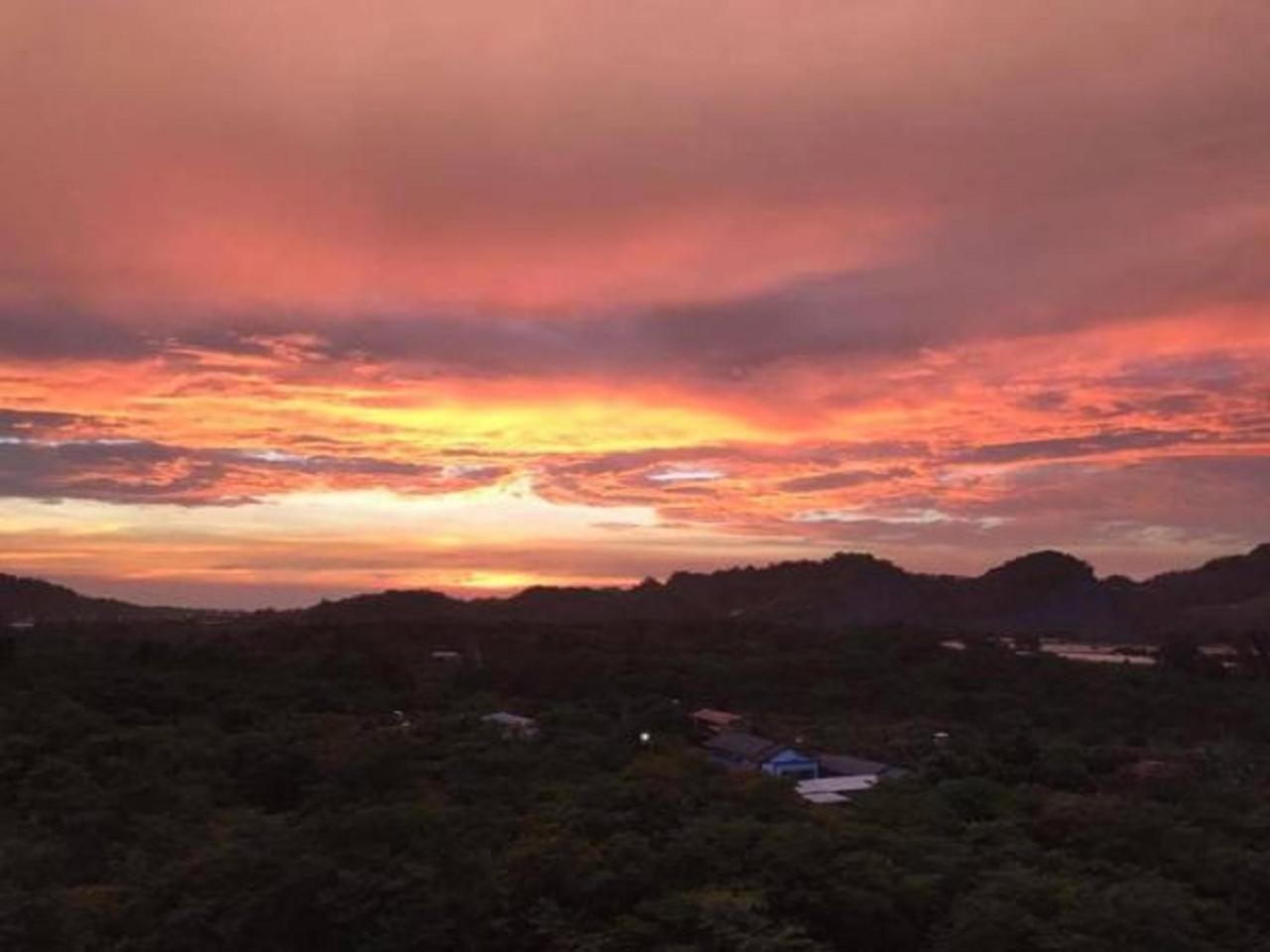 Sunny Sky Homestay Yujing Dış mekan fotoğraf